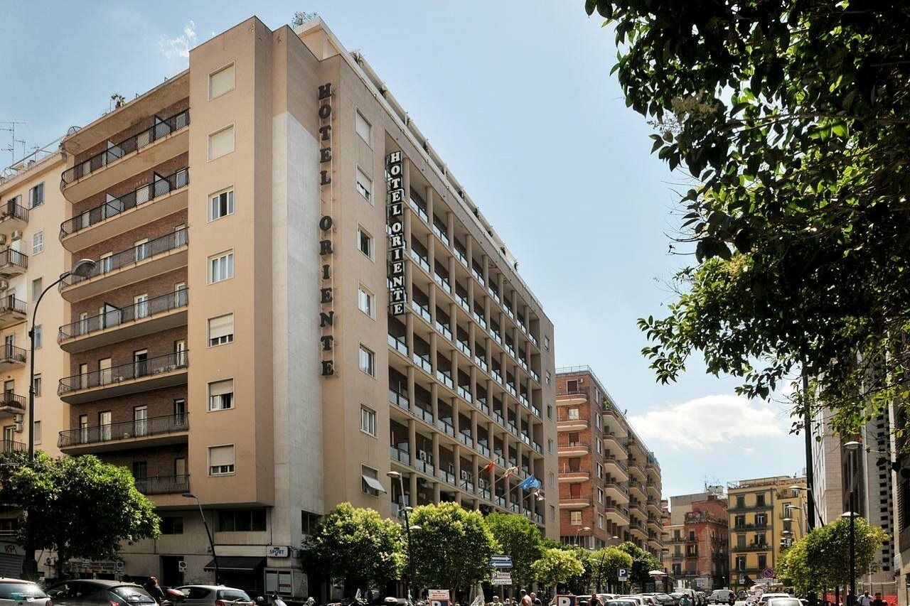 Grand Hotel Oriente Nápoles Exterior foto